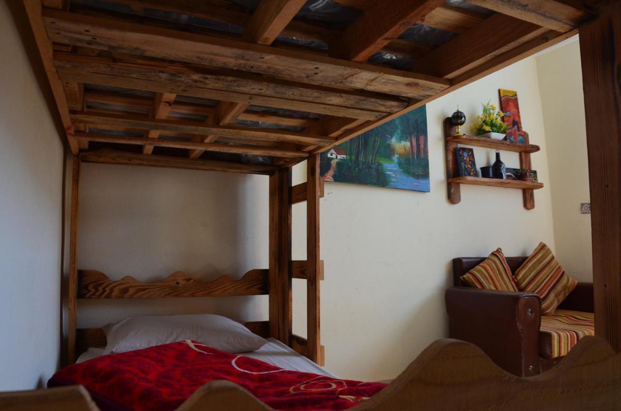 Tayought Surf Hostel タガズー エクステリア 写真