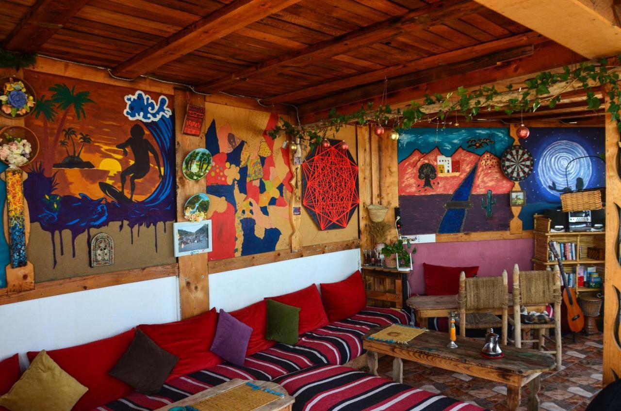 Tayought Surf Hostel タガズー エクステリア 写真