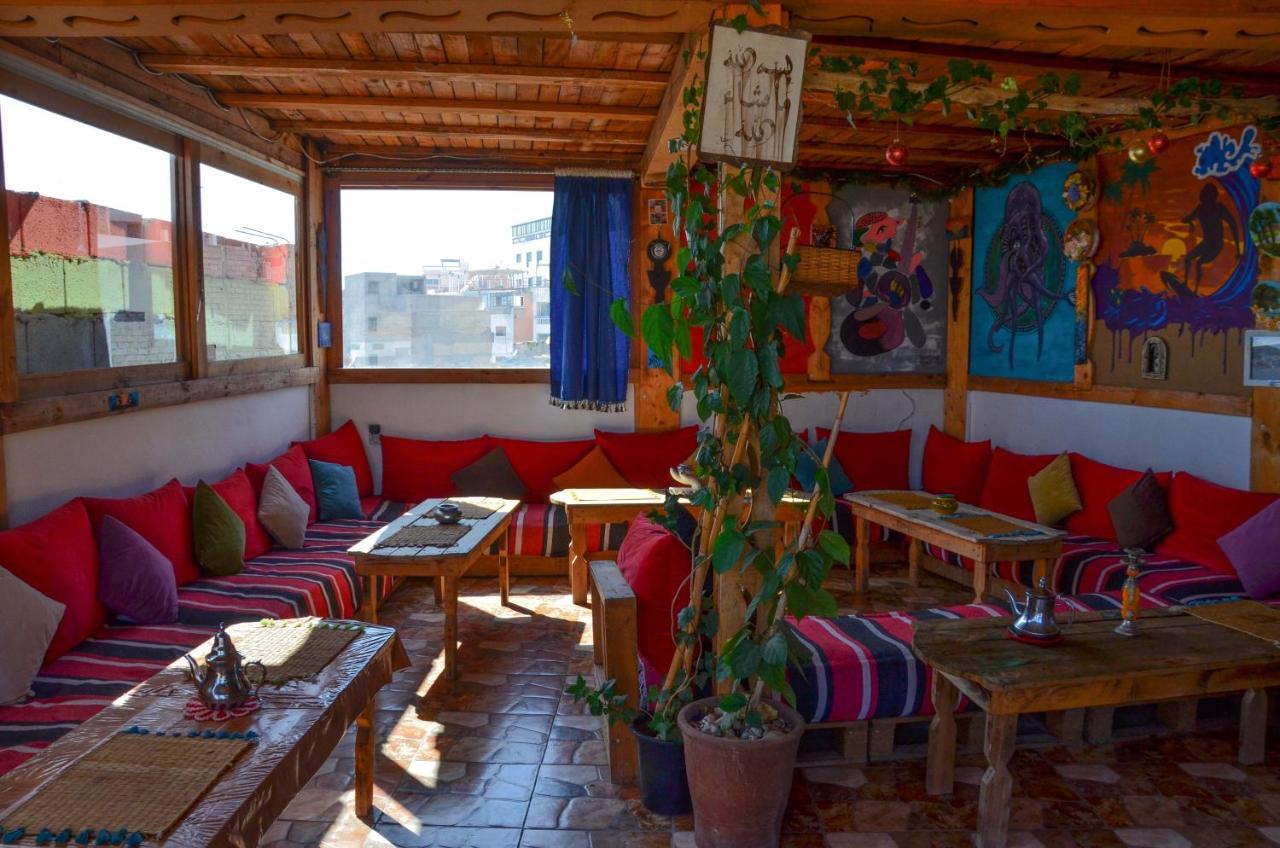 Tayought Surf Hostel タガズー エクステリア 写真