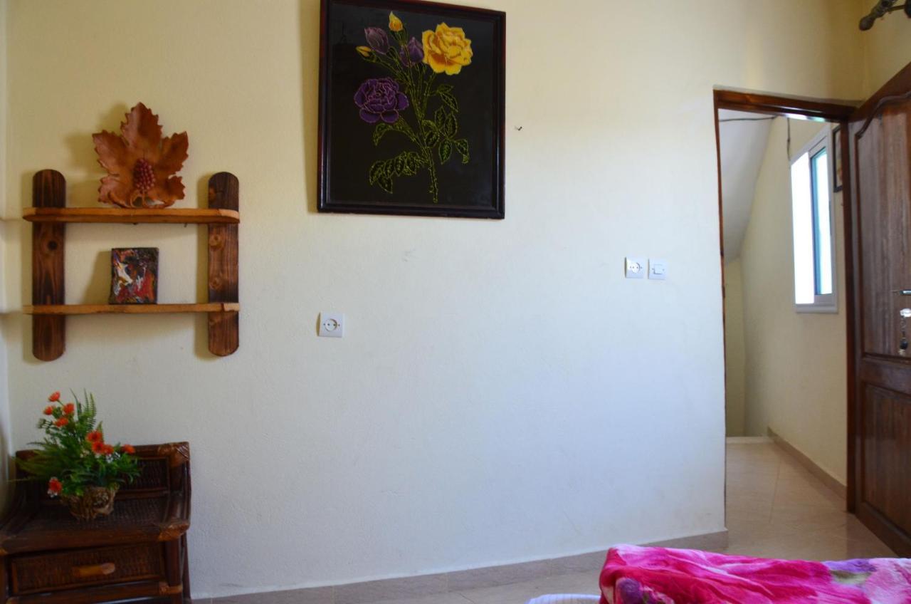 Tayought Surf Hostel タガズー エクステリア 写真