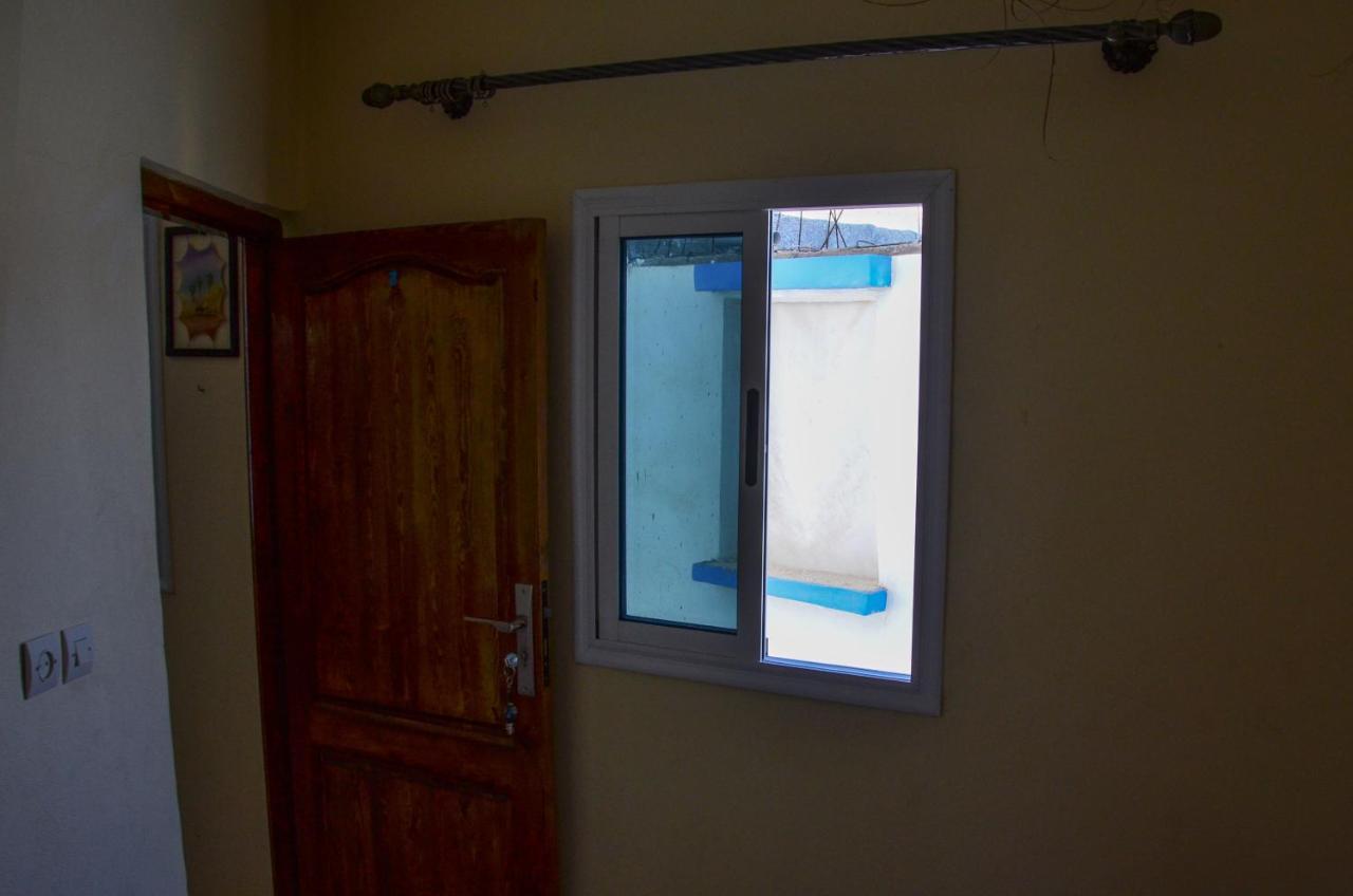 Tayought Surf Hostel タガズー エクステリア 写真