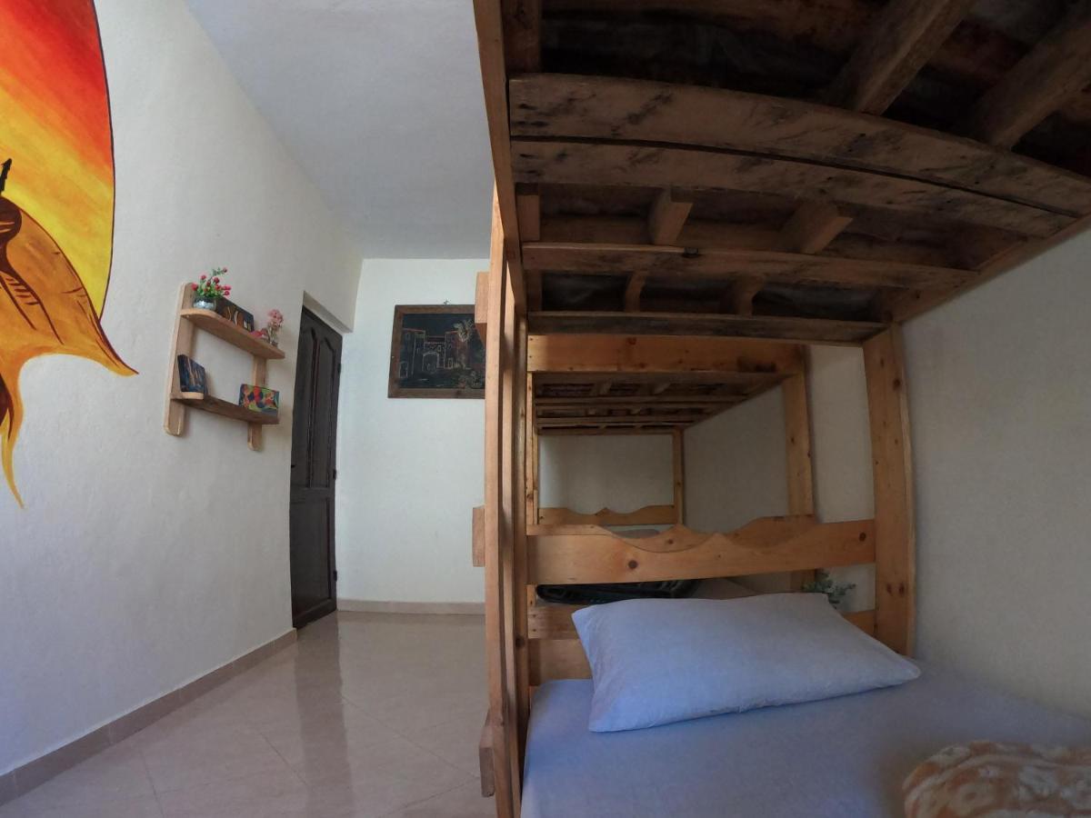Tayought Surf Hostel タガズー エクステリア 写真