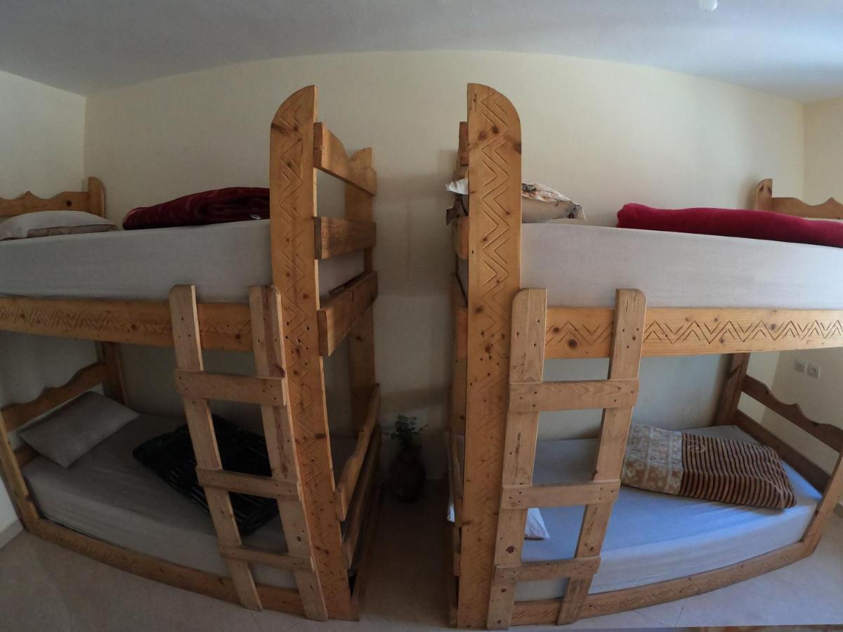 Tayought Surf Hostel タガズー エクステリア 写真